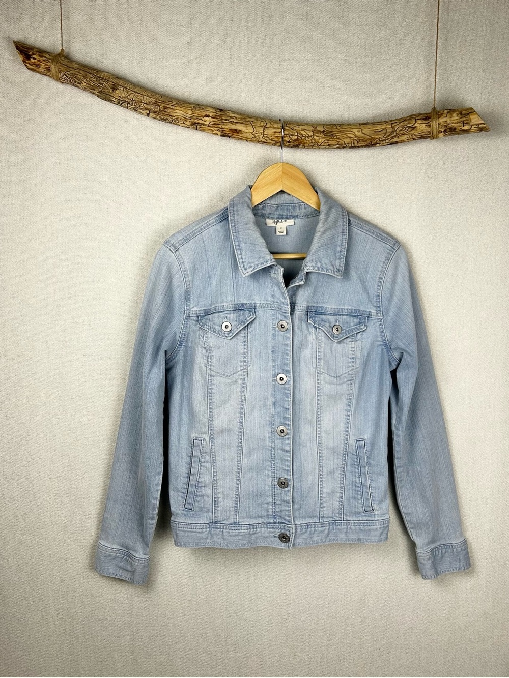 Style & Co Light Wash Denim Jacket Medium Classic Button Front Jean Jacket